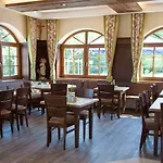 Strasshof 3* Pfaffenhofen an der Ilm