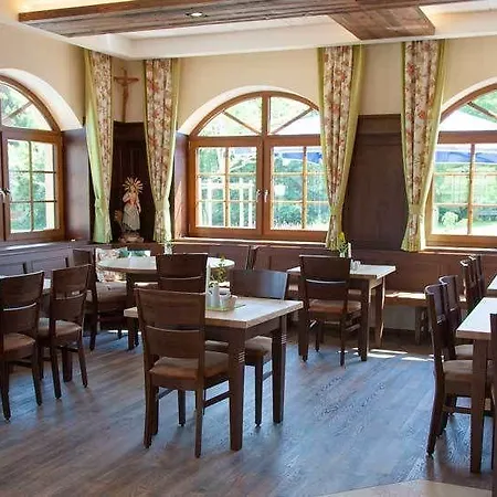 Strasshof 3* Pfaffenhofen an der Ilm