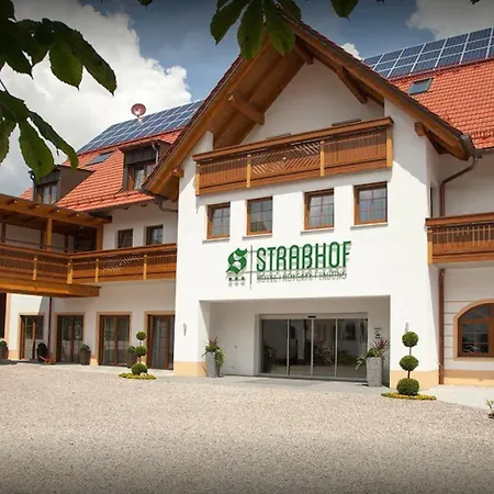 Strasshof Hotel