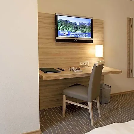 Hotel Strasshof 3*