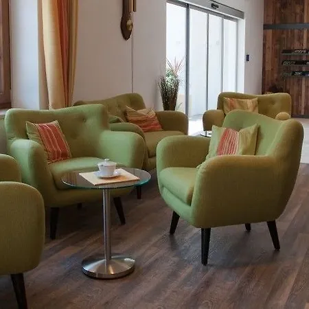Strasshof Hotel