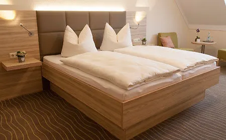 Strasshof Hotel 3*