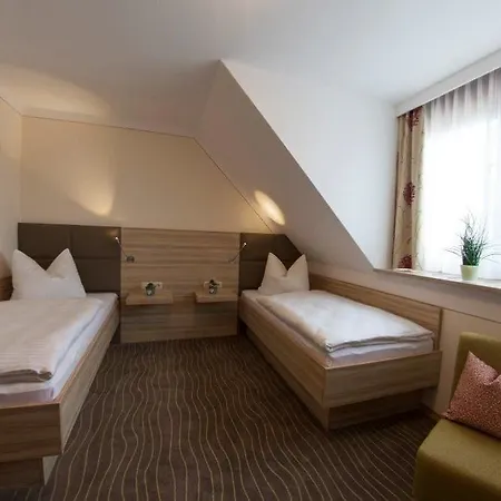 Strasshof Hotel 3*
